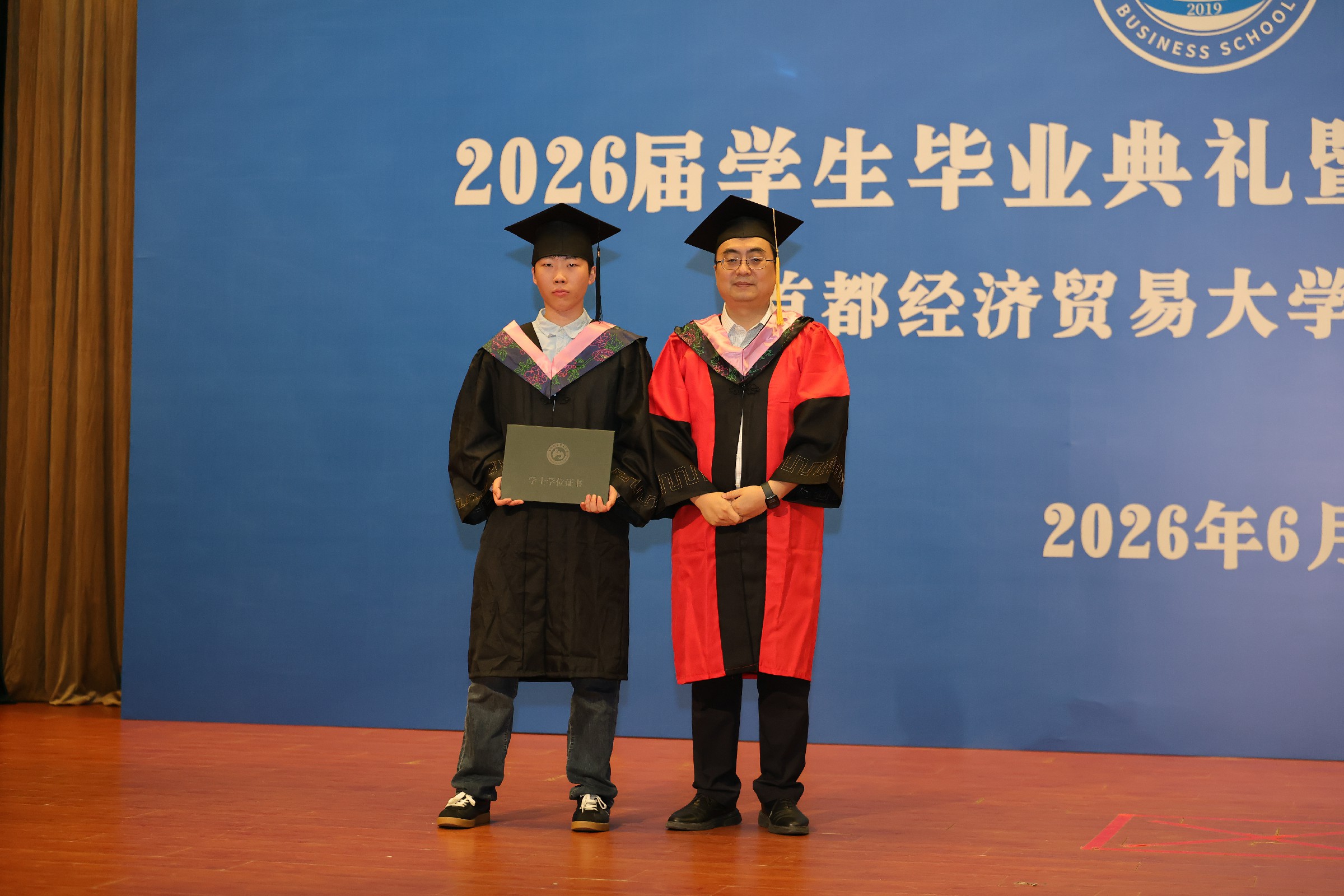 ZZM_8988.jpg